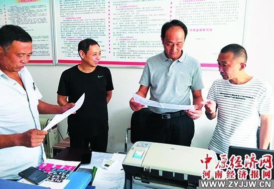 舞阳县市场监管局党组成员,副局长赵惠杰带队深入辛安