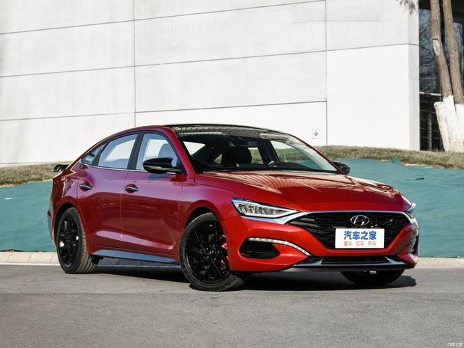 北京现代新款菲斯塔外观和内饰谍照曝光