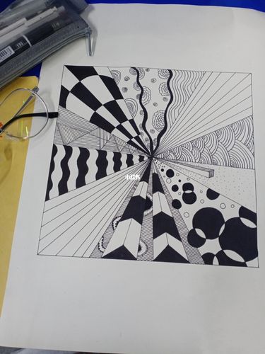 平面构成发射作业_平面构成_文化_绘画