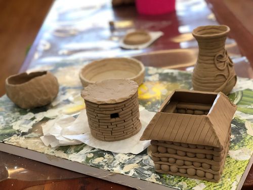 扬传统艺术 品陶泥乐趣——记莲花中心幼儿园陶艺培训