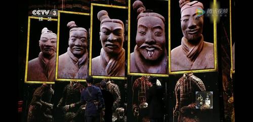 记录冬至余晖中那些最man的脸,兵马俑"身份证"摄影师赵震: 我拥有世界