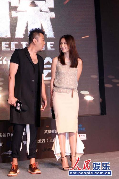 高圆圆误踩刘德华 与郑秀文争艳出演"酱油瓶"(全文)