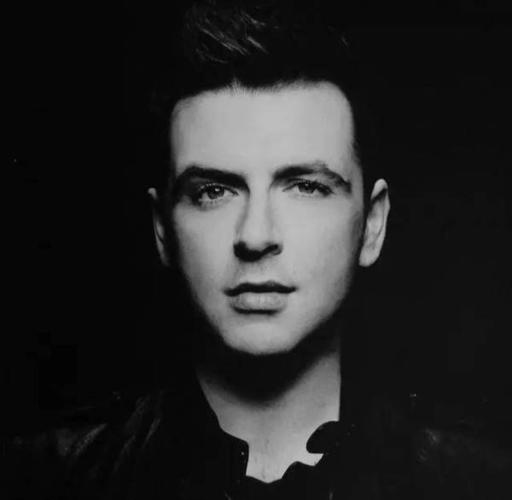 马克·菲海利(markus feehily ),歌手,西城男孩(westlife)成员,代表