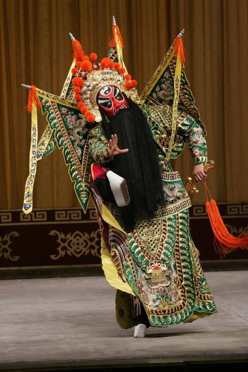 (奚中路《铁笼山》饰演姜维)(奚中路《铁公鸡》饰演向荣)q3相比其他