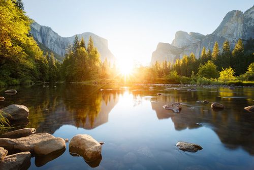 唯美的山川河流景色高清摄影图片