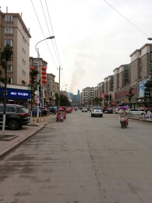 江西省抚州市宜黄县财富步行街靠近索菲亚衣柜(宜黄店