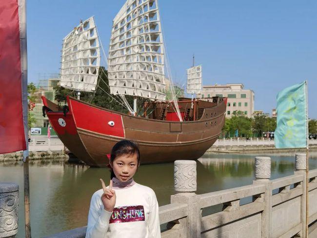 我和樟林古港合个影   "红头船"是汕头澄海樟林古港的标志性