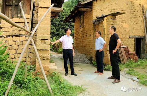 【危改】县住建局到沙子乡检查危房改造工作