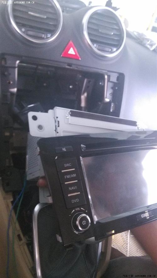 2012版1.5t精英版的哈弗h6加八头倒车雷达和侧视作业心得