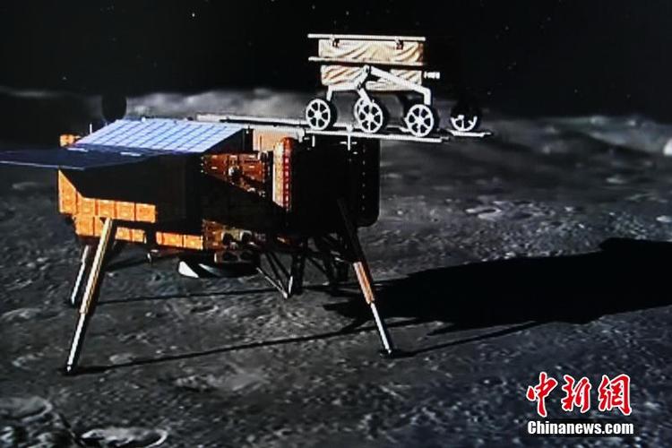 嫦娥三号在月球实施软着陆 中国首次地外天体软着陆