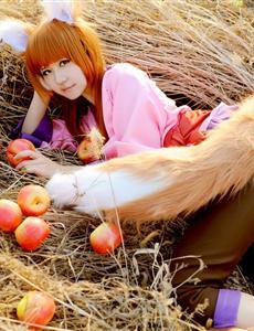 赫萝-狼与香辛料cosplay