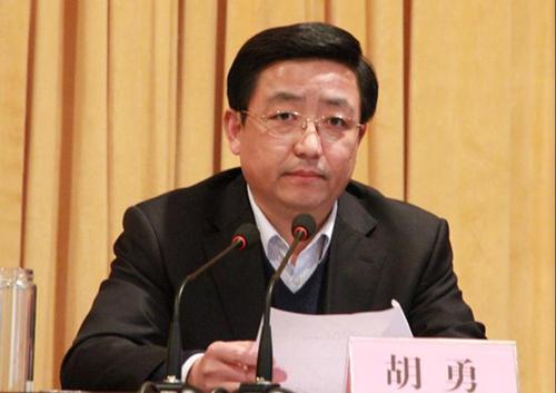 原任山西左云县委书记12.