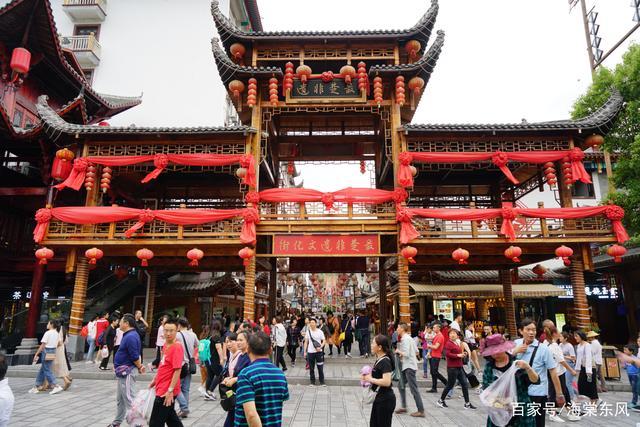 走进土家族文化集聚地——恩施土家女儿城