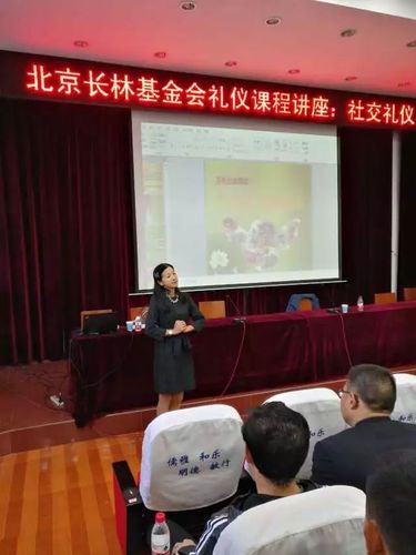 【万礼公益在行动 走进钟祥二中】学习爱 播种爱 收获