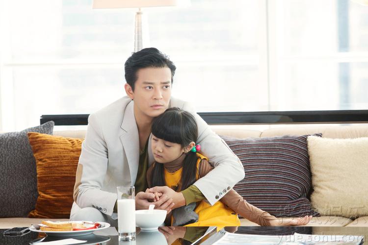 徐正曦,孙骁骁等人主演的大型情感励志剧《幸福爱人》,稳接《加油爱人