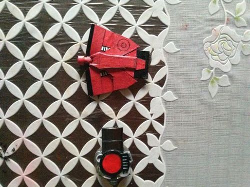 超凡蜘蛛侠的蛛网发射器模型怎么做.不需要喷施.只要像就行了.