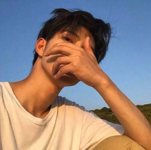 男生用什么头像比较吸引女生