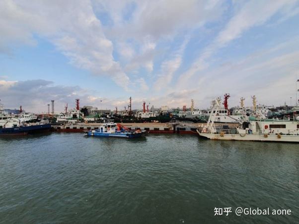 其中主要港口有7个,韩国港口主要包括:釜山(busan),仁川(inchon),群山