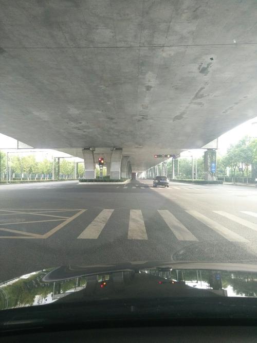 江苏省无锡市新吴区高浪路高架靠近金城路高架
