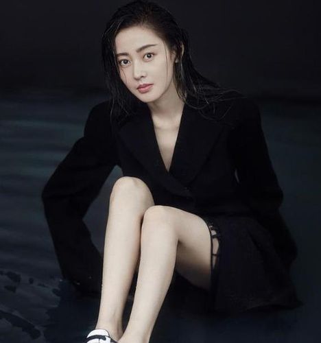 张天爱身材特写 (第1页)