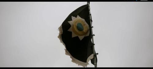 有点像明朝民商使用的三辰旗 日月旗 但年代离大明还隔了七八百年 不