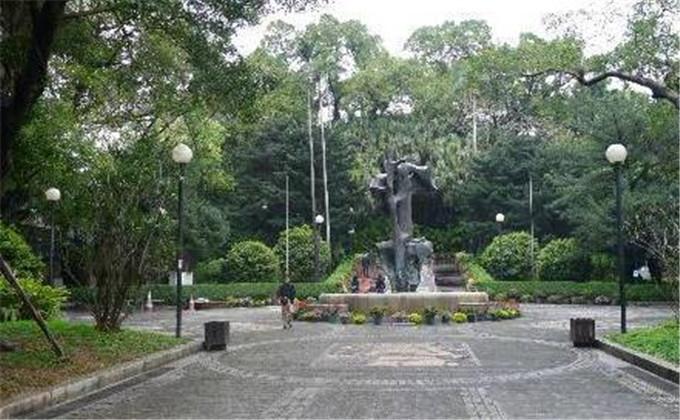 白鸽巢前地         