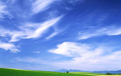 唯美蓝天白云风景图片电脑壁纸