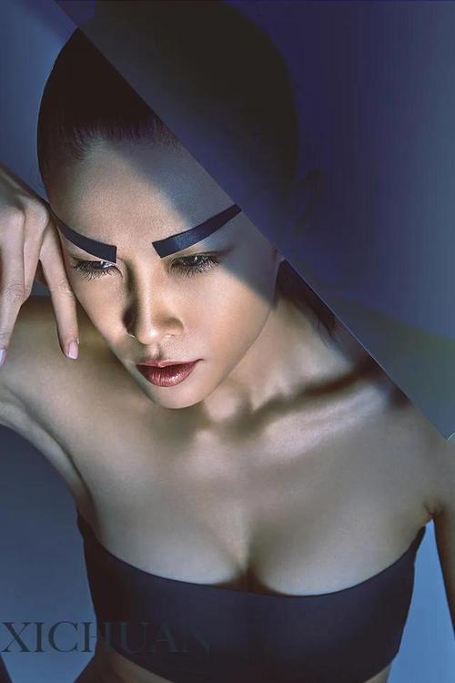 张蓝心性感写真合集