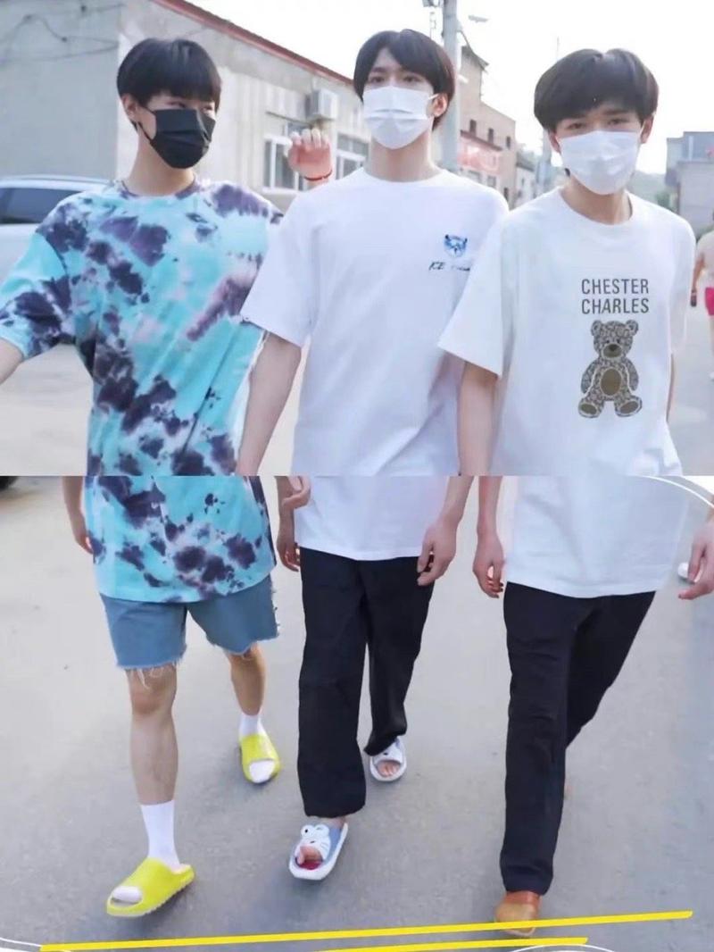 张真源# 小张张那些脚走了鞋没跟上系列[大笑][大笑][大笑]@时代少年