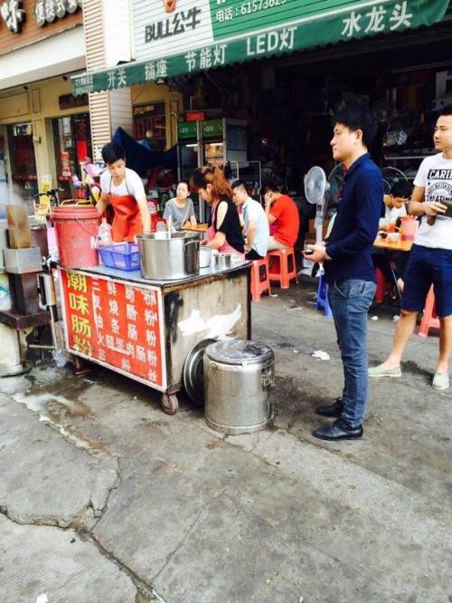 福永桥头地铁站,黄金地段摊位,肠粉摊位转让