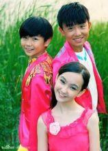 黄誉博与郑伟,香奈儿代言"宝乐多"