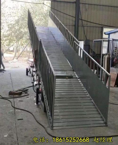 赶猪台活动装猪台移动式上猪台电动卸猪台生猪装卸平台养殖装猪通道