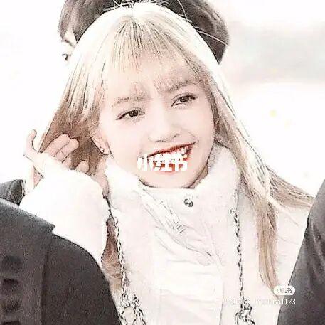 lisa的可爱瞬间._lisa_blackpink_pink_娱乐_明星娱乐资讯