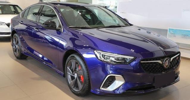 别克高颜值轿车,比奥迪a4l帅气,2.0t配9at,破百仅需7.