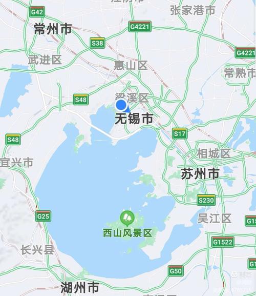 无锡位于太湖的东北角,从地图可以看出太湖圈的周边主要城市是苏州