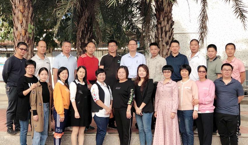 罗阳第二中学2020年秋季学期图音体科组总结