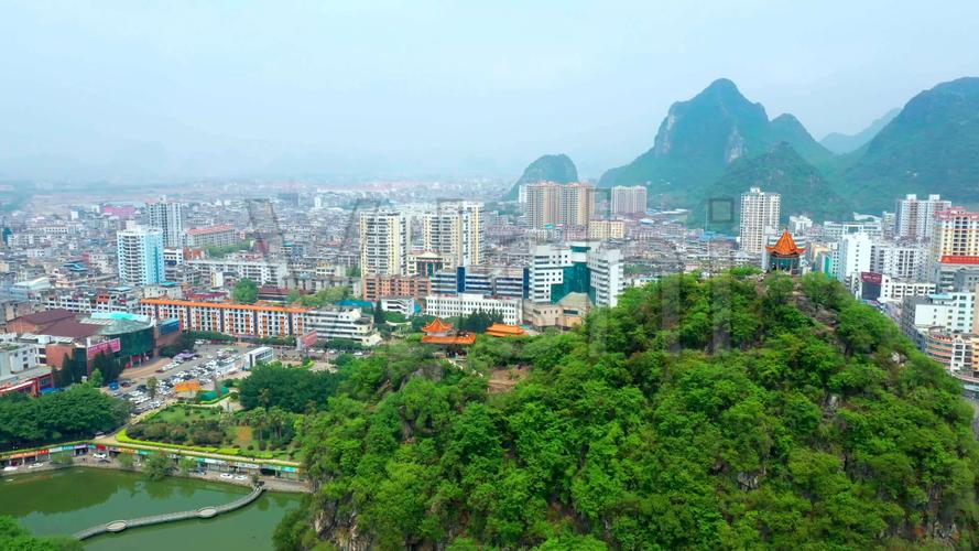 4k·广西贺州市区全景航拍_3840x2160_高清视频素材