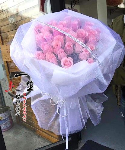 牡丹江鲜花店速递33朵粉玫瑰鲜花束礼盒生日表白友情双鸭山同城