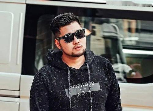 微胖男生怎么变帅这3款发型不能错过