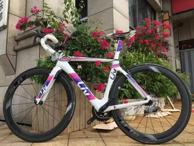 捷安特魅liv女生单车