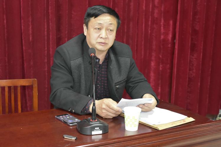 教研室副主任王林生布置了本年度优质课评选工作.