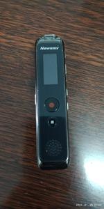 纽曼rv90录音笔,8g内存,故障机,开机屏幕有背光,但是无