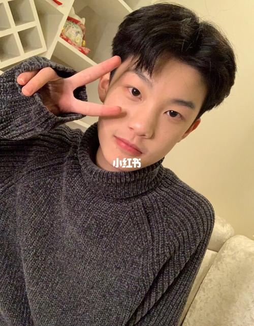 他是快手刘小阳是我现在最重要的人陪他一年又一年我的憨憨