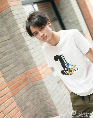 高旻睿 minrui gao的图片