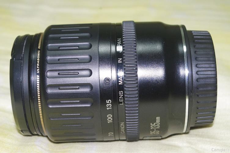 佳能lens ef口全画幅数码镜头(挂机头) 35~135 / 4~5.