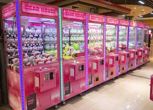 娃娃机成为社交媒体新宠儿