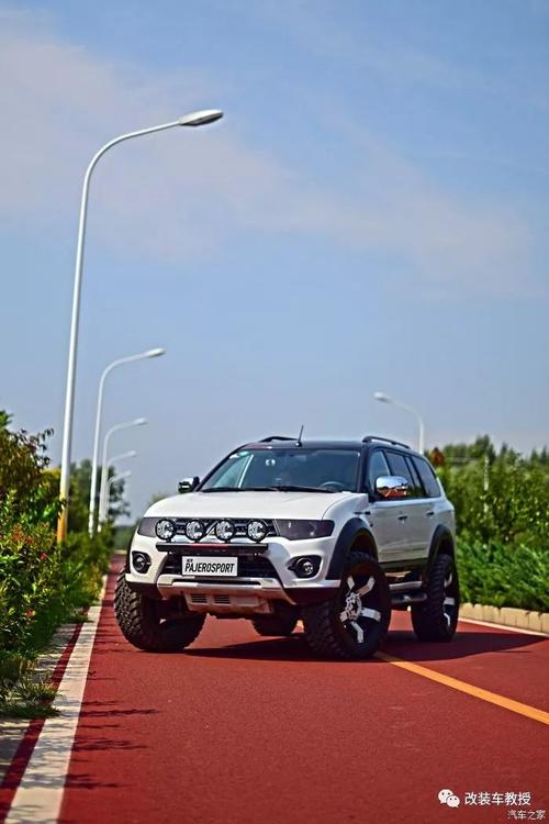 迄今为止,改装车教授看到的最帅的三菱帕杰罗劲畅,没有之一