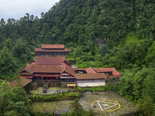 九老仙府 - 峨眉山旅游网