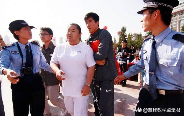 奥运冠军唐功红!曾用"生命"换来金牌,如今结婚8年仍无法生育