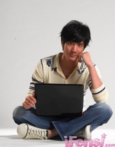 谢霆锋,李民浩,周杰伦,张杰,韩庚,张翰,王力宏,陈冠希,钟汉良,林志颖